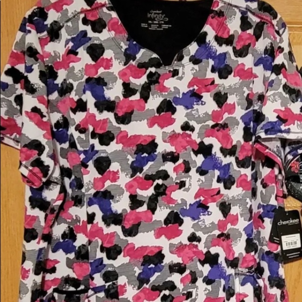 Infinity Scrub Top